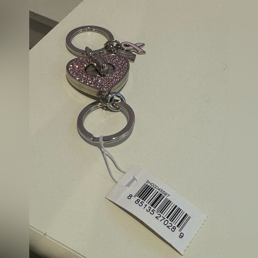COACH Pink Breast Cancer Swarovski Turn-lock Valet Key Fob Key Chain Vintage NWT